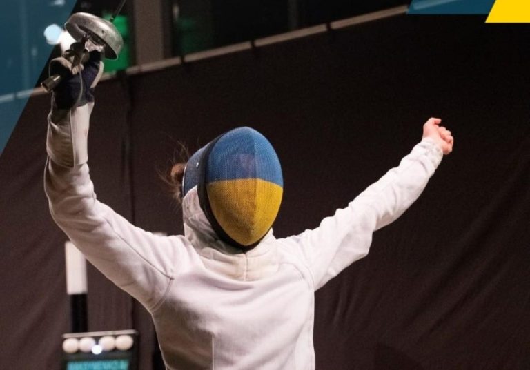 Україна вийшла до фіналу командної першості на юніорському чемпіонаті Європи з фехтування
