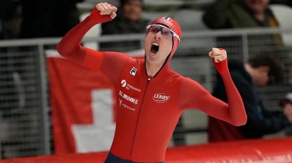 Норвезький ковзаняр Ейтрем із олімпійським рекордом виграв “золото” на дистанції 5000 м