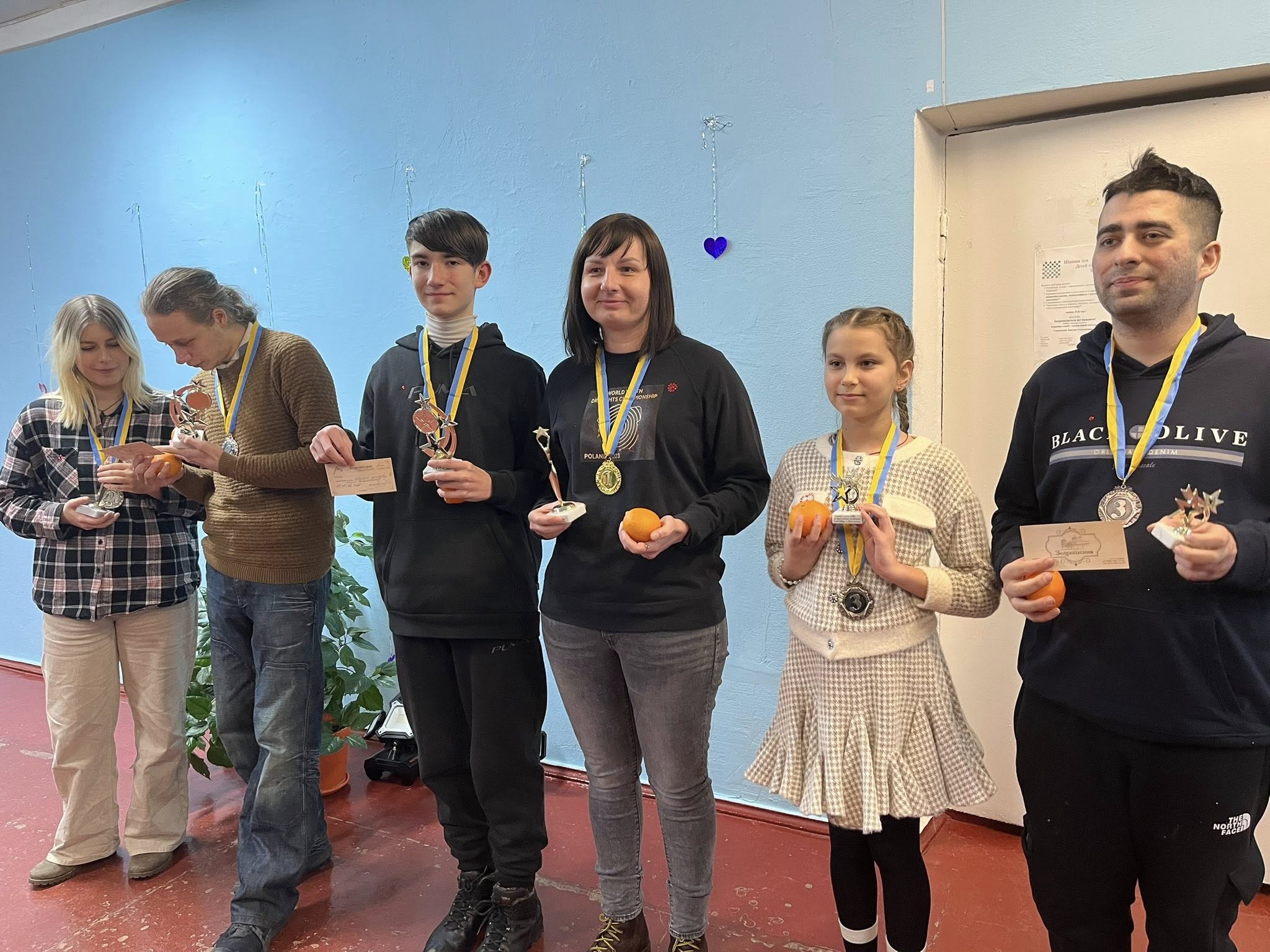 Святковий шашковихй захід до Дня Святого Валентина