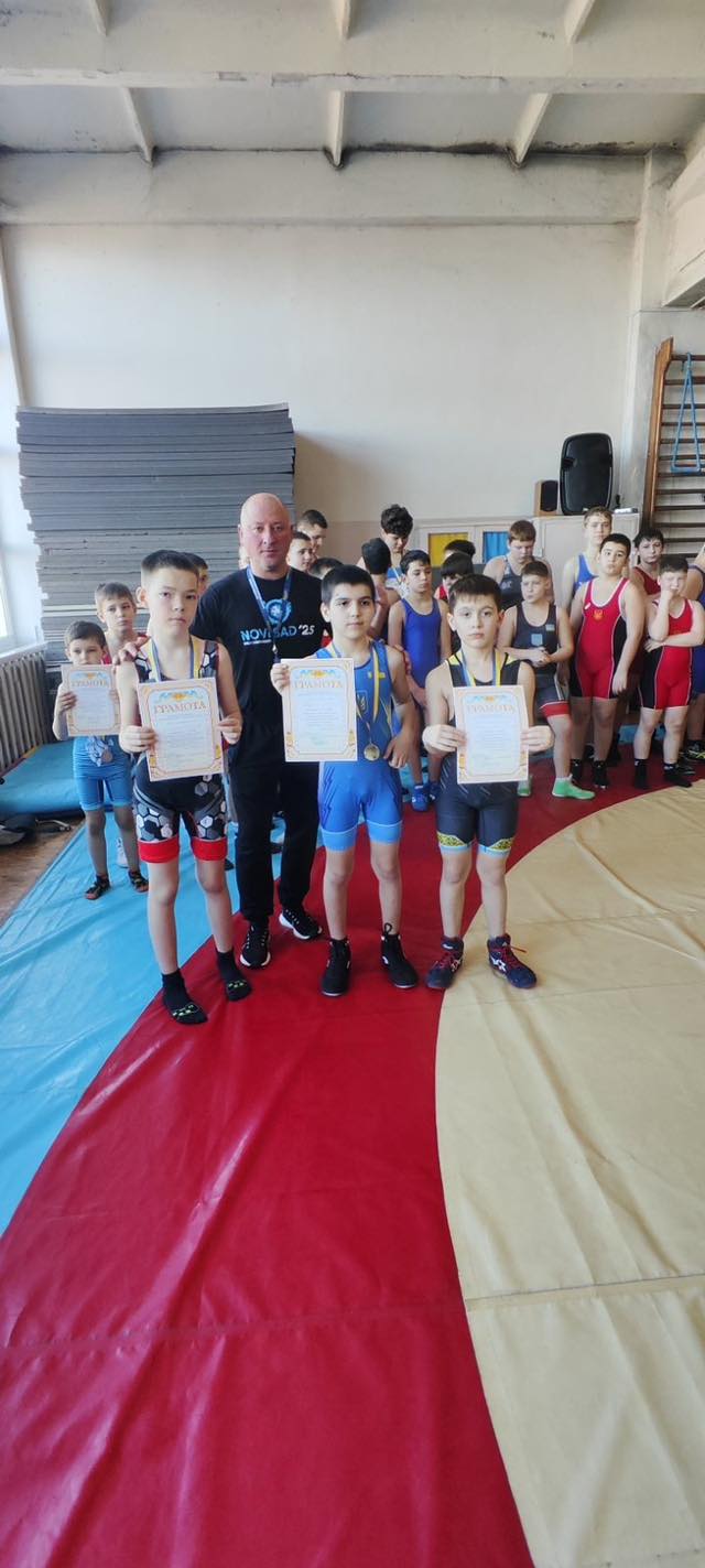 Кам'янські греко-римляни вибороли низку нагород на Відкритій першості Верхньодніпровська