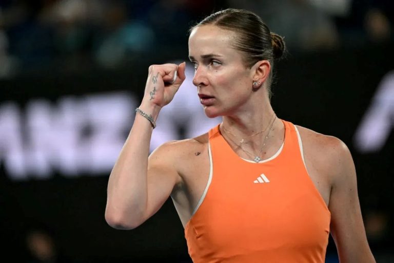 Свитолина вышла в четвертьфинал турнира WTA 1000 в Дубае (видео)
