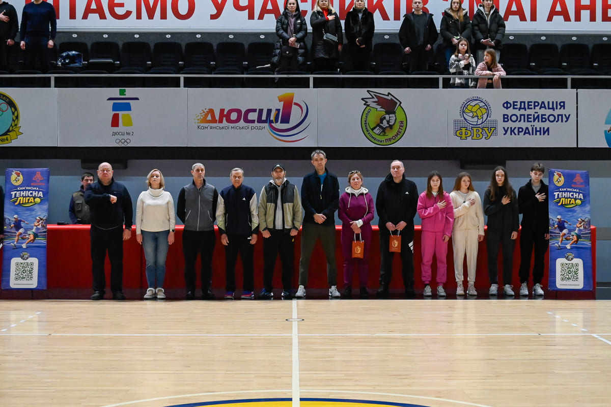 "Битва капітанів": у Камʼянському пройшов командний змішаний турнір з тенісу 1 "Битва капітанів": у Камʼянському пройшов командний змішаний турнір з тенісу