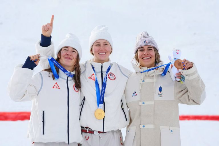 Американка Лемли стала золотой призеркой Олимпиады-2026 в лыжном фристайле в дисциплине могул
