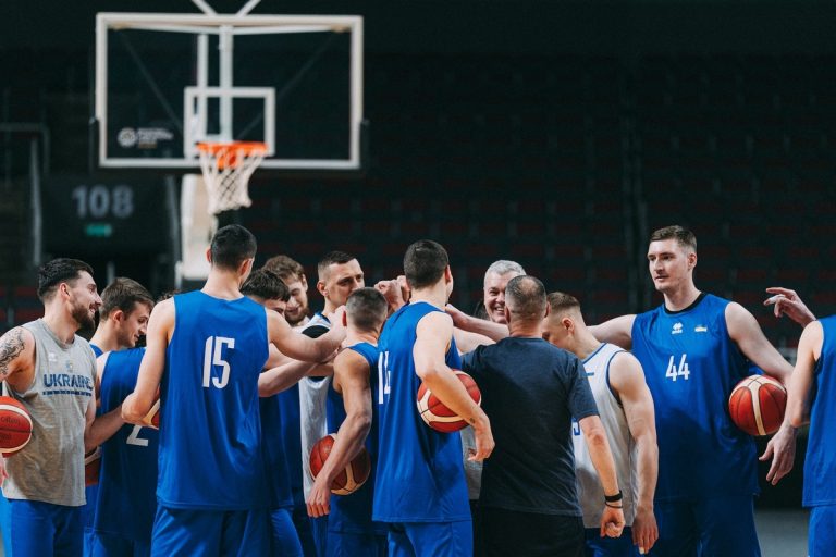 Збірна України з баскетболу назвала склад на матч кваліфікації ЧС проти Іспанії