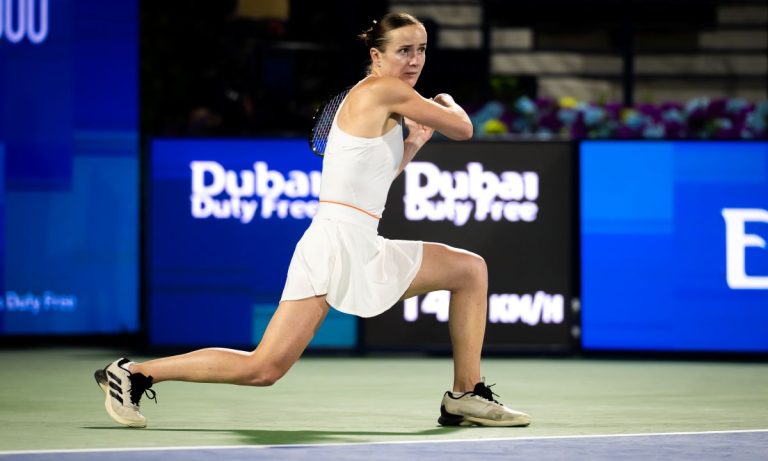 Свитолина в напряженном матче переиграла Гофф и вышла в финал WTA 1000 в Дубае (видео)