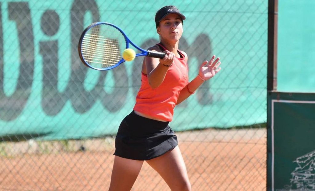Каменская теннисистка Марина Левадна — призер международного турнира ITF