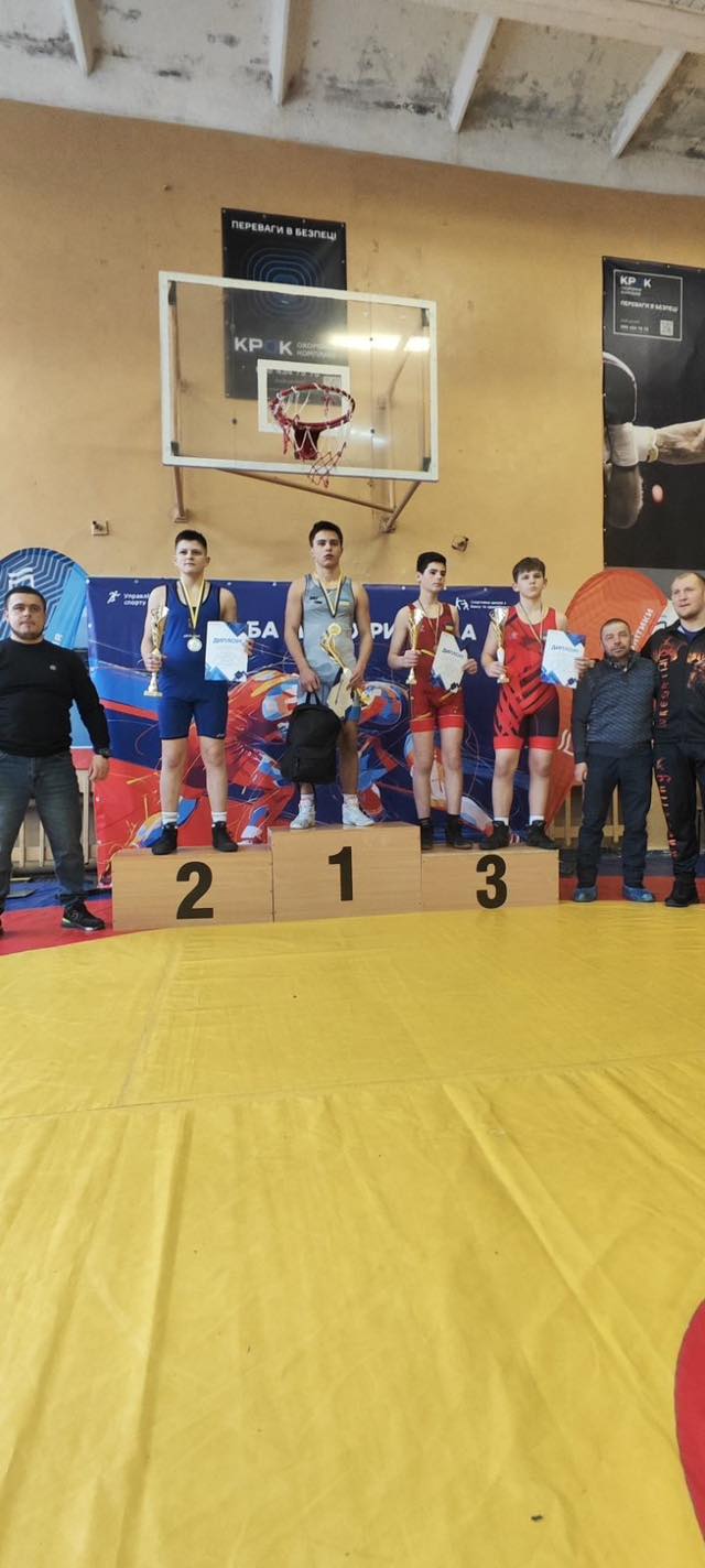 Борці Кам’янського здобули командну "бронзу" на чемпіонаті Дніпра