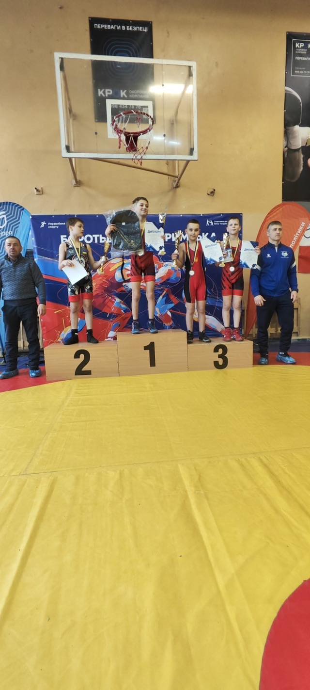 Борці Кам’янського здобули командну "бронзу" на чемпіонаті Дніпра