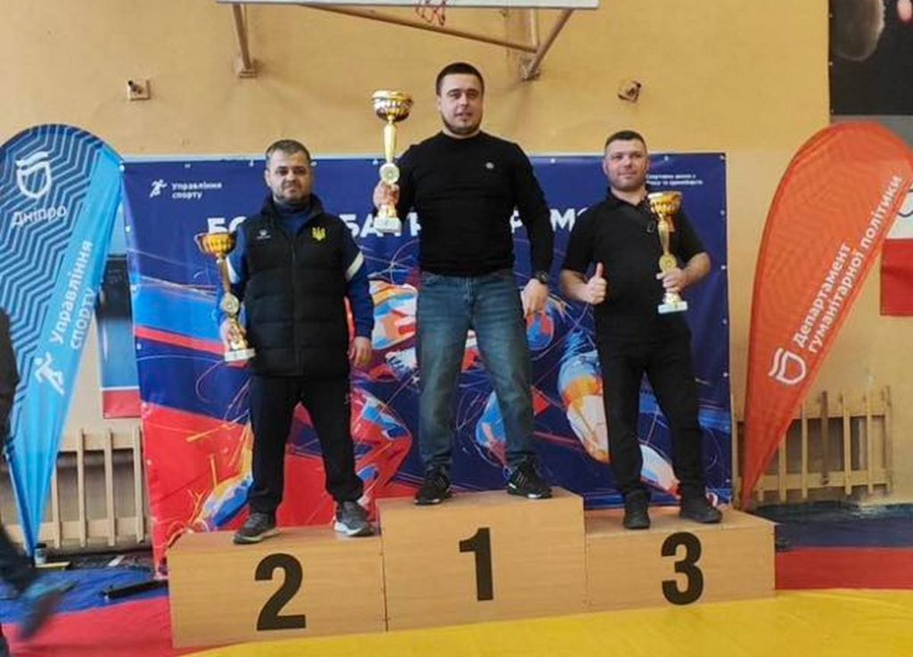 Борцы Каменского завоевали командную «бронзу» на чемпионате Днепра