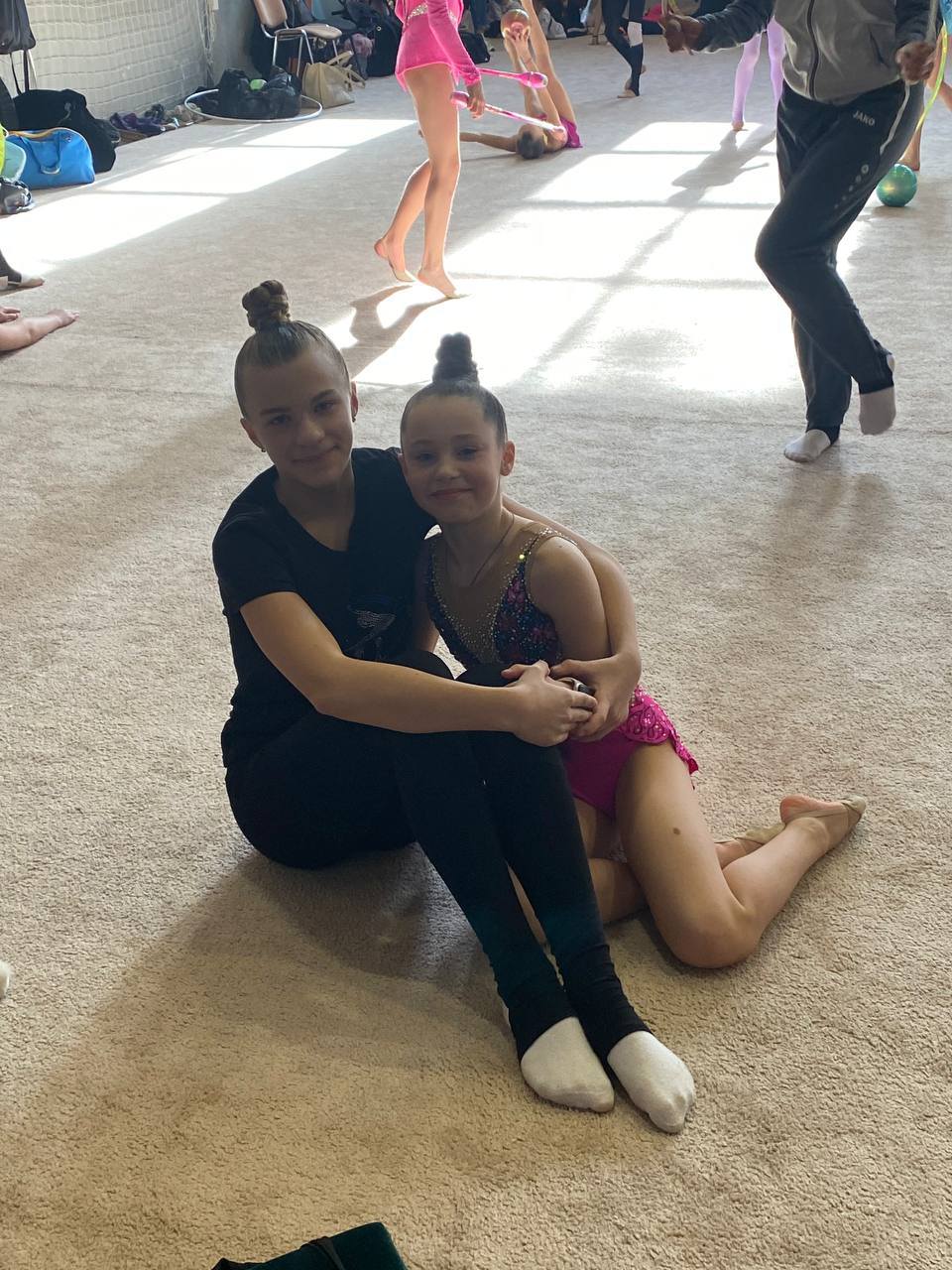 Гімнастки Кам’янського здобули медалі на всеукраїнському турнірі "Sakura Cup 2026"