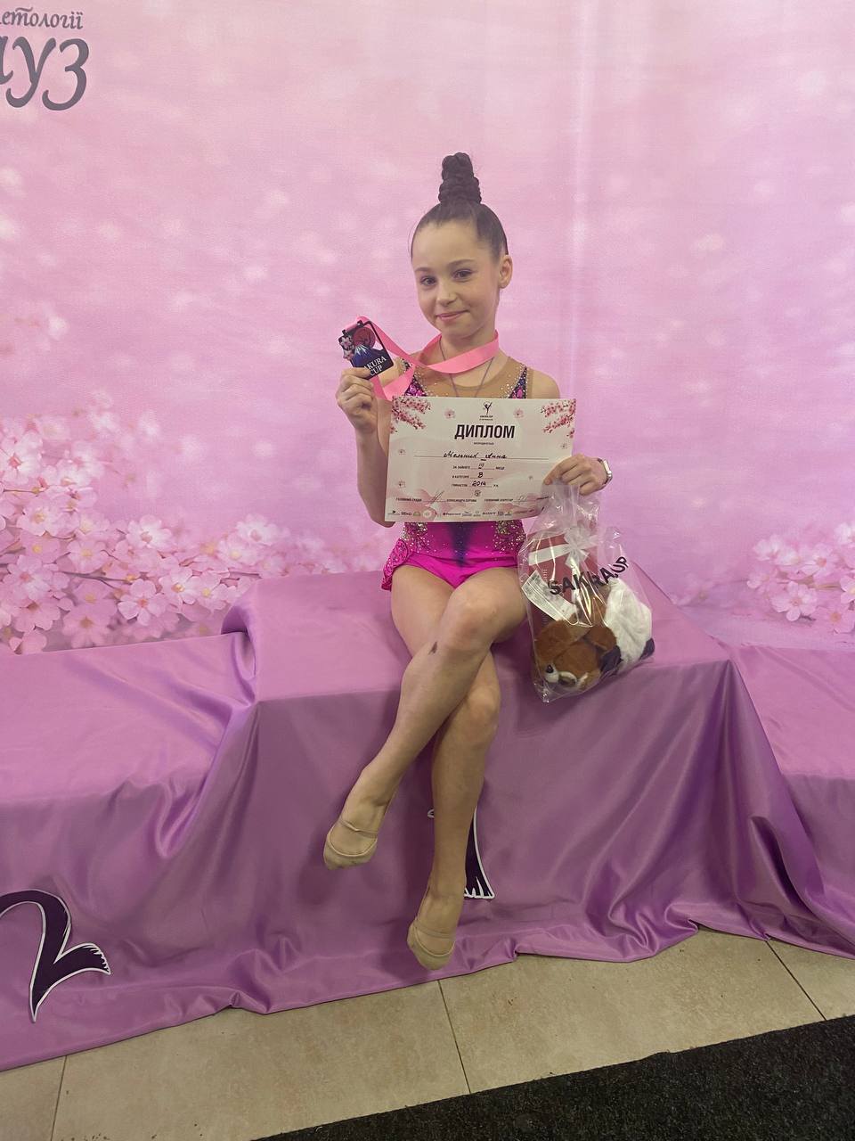 Гімнастки Кам’янського здобули медалі на всеукраїнському турнірі "Sakura Cup 2026"