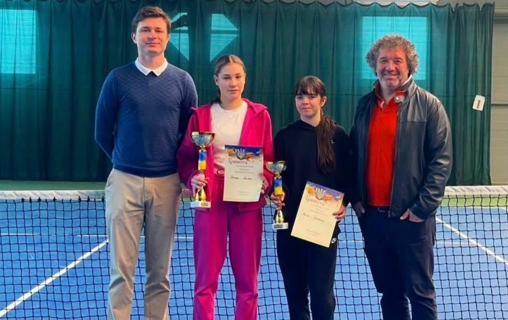 Теннисисты Каменского стали призерами турнира FERRUM CUP U16