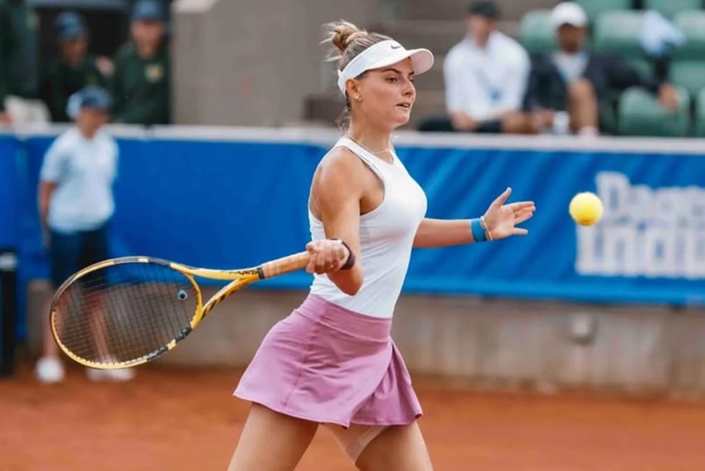 Украинка Катарина Завацкая стала победительницей турнира ITF W35 в Испании