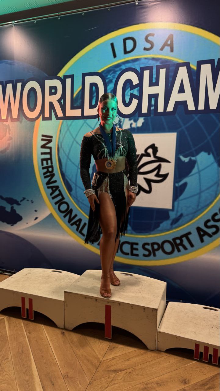 Вихованка кам'янського танцювального клубу "Лілея" стала чемпіонкою світу з бальних танців