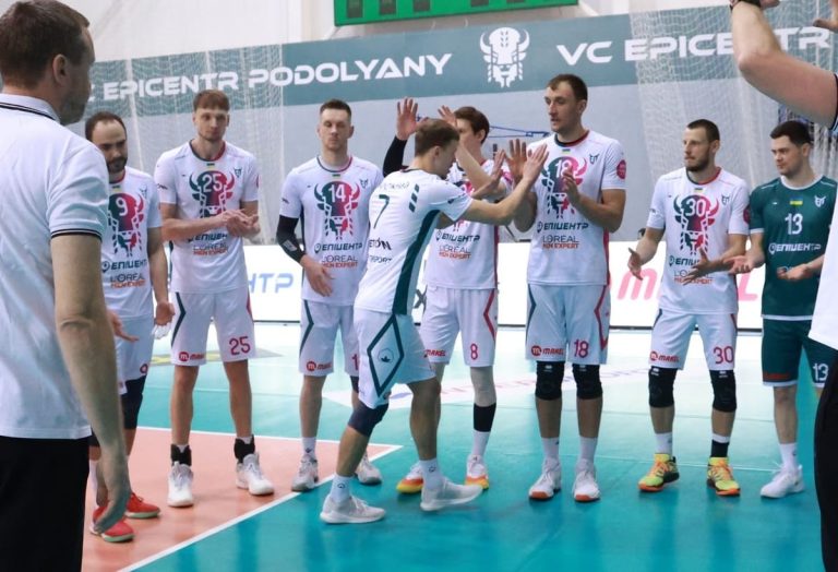 “Епіцентр-Подоляни” втретє поспіль виграли чемпіонат України з волейболу