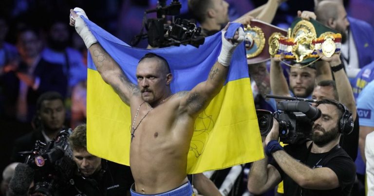 Усик сохранил первую позицию в рейтинге P4P от The Ring, Наваррете ворвался в топ-10