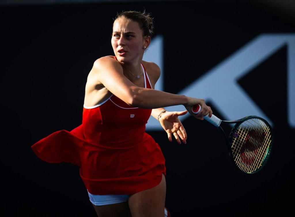 Марта Костюк стала победительницей турнира WTA 250 в Руане, обыграв Веронику Подрез