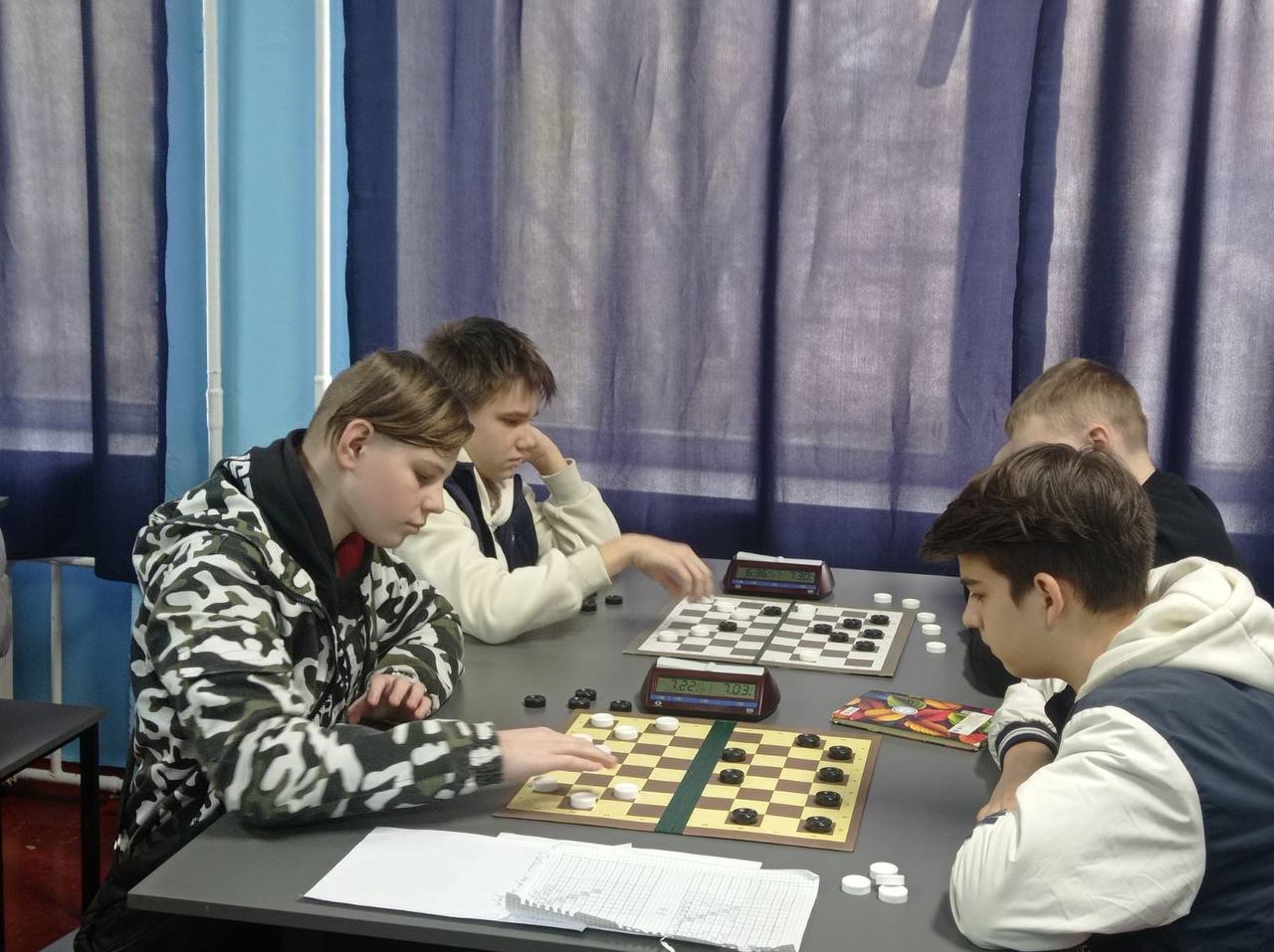 Це зображення було видалене. З міркувань безпеки дозволено зображення лише з локальних доменів. Зображення видалено.