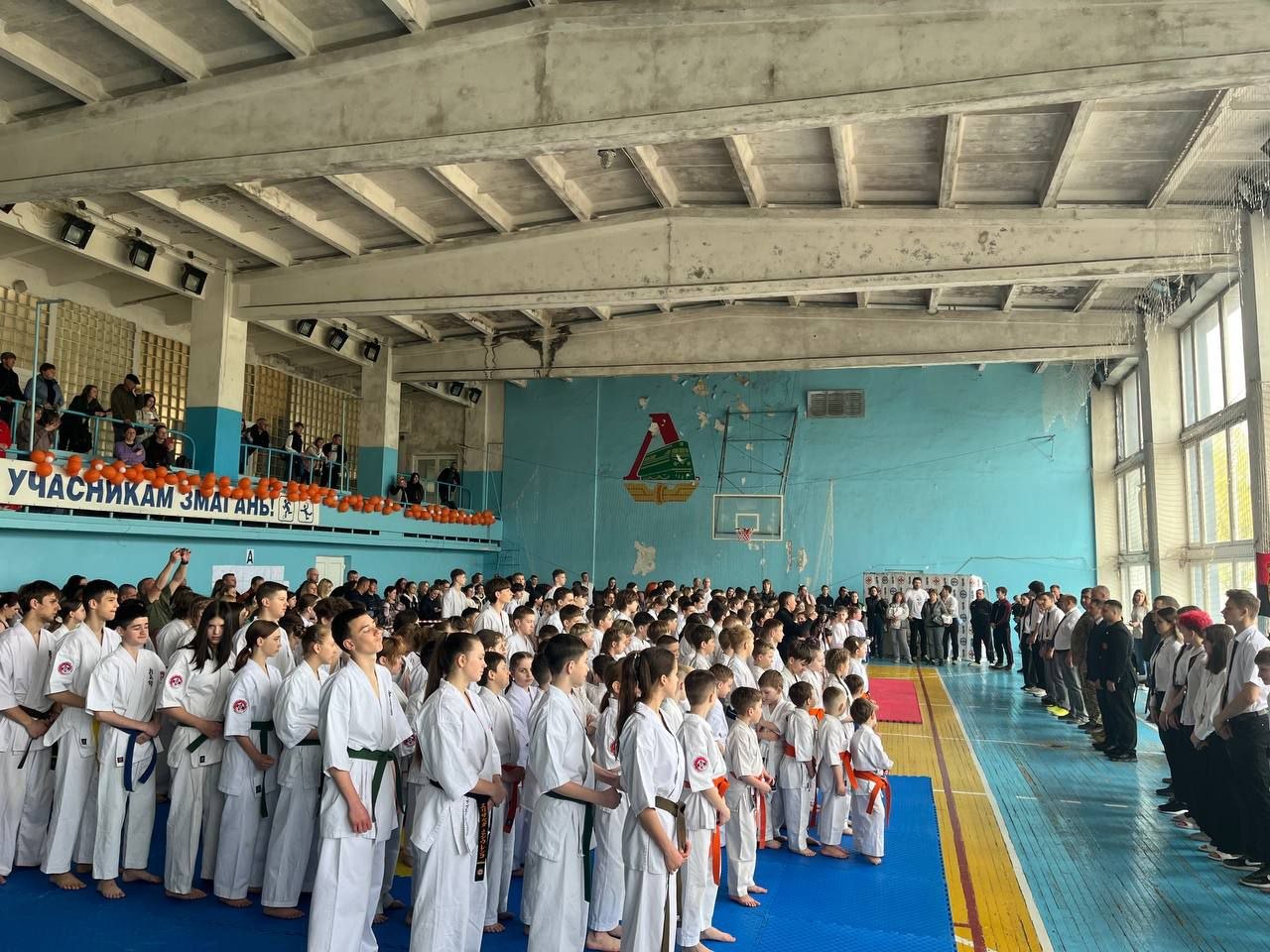 Кам’янські каратисти здобули 11 медалей на чемпіонаті у Кривому Розі