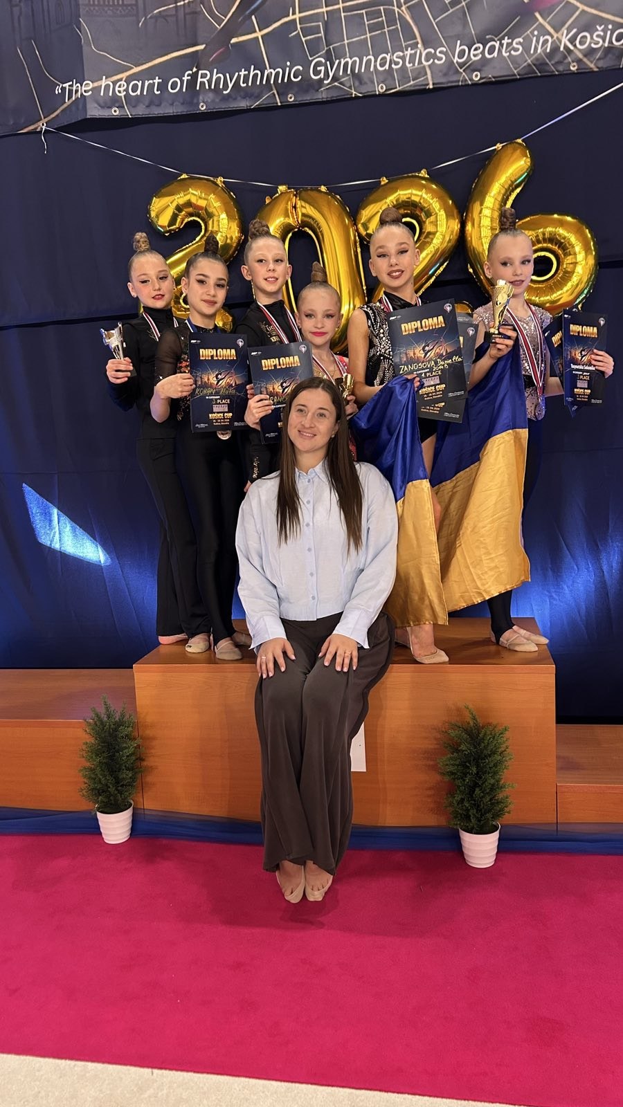 photo 5417918106958500692 w