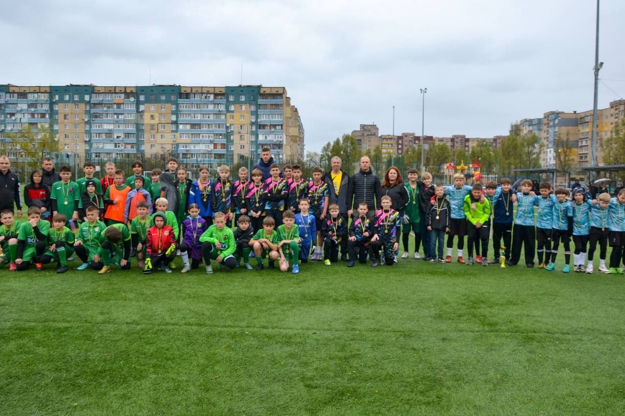 Кам'янська ДЮФШ "Надія" - володар Кубку міста з футболу "Кубок відкриття сезону" серед дітей