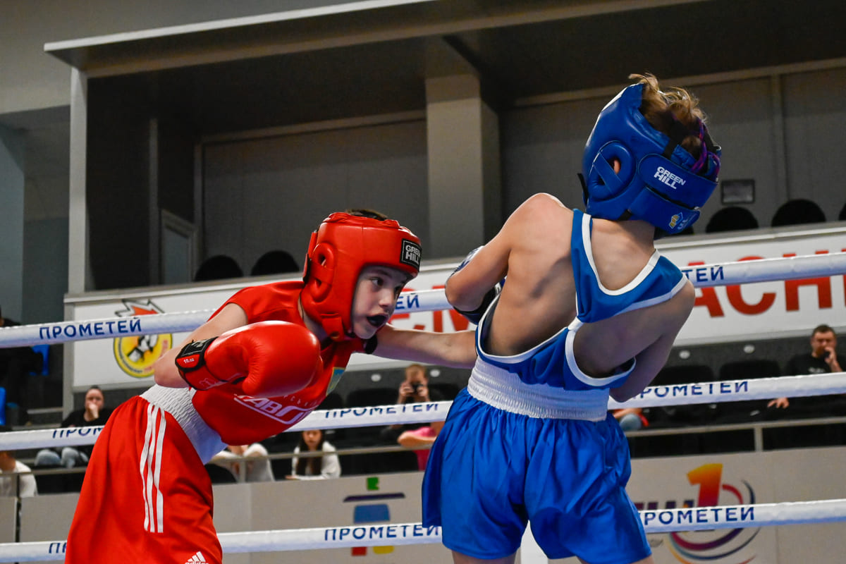 У Камʼянському стартував відкритий чемпіонат міста з боксу
