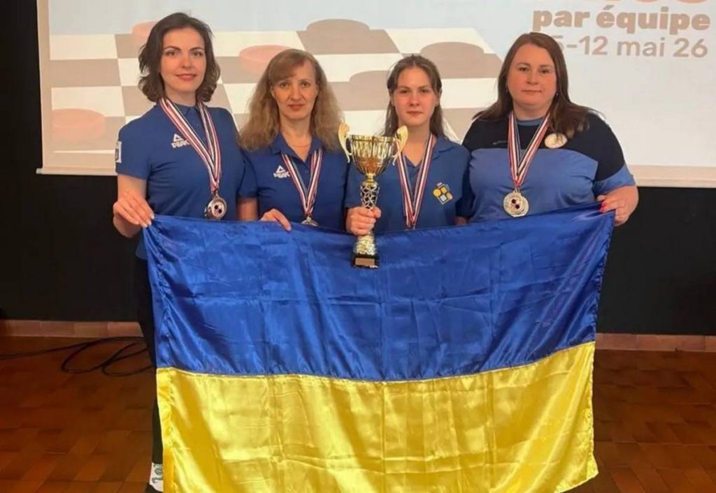 Каменчанка Елена Коротка в составе сборной Украины завоевала комплект медалей на ЧМ по шашкам-100