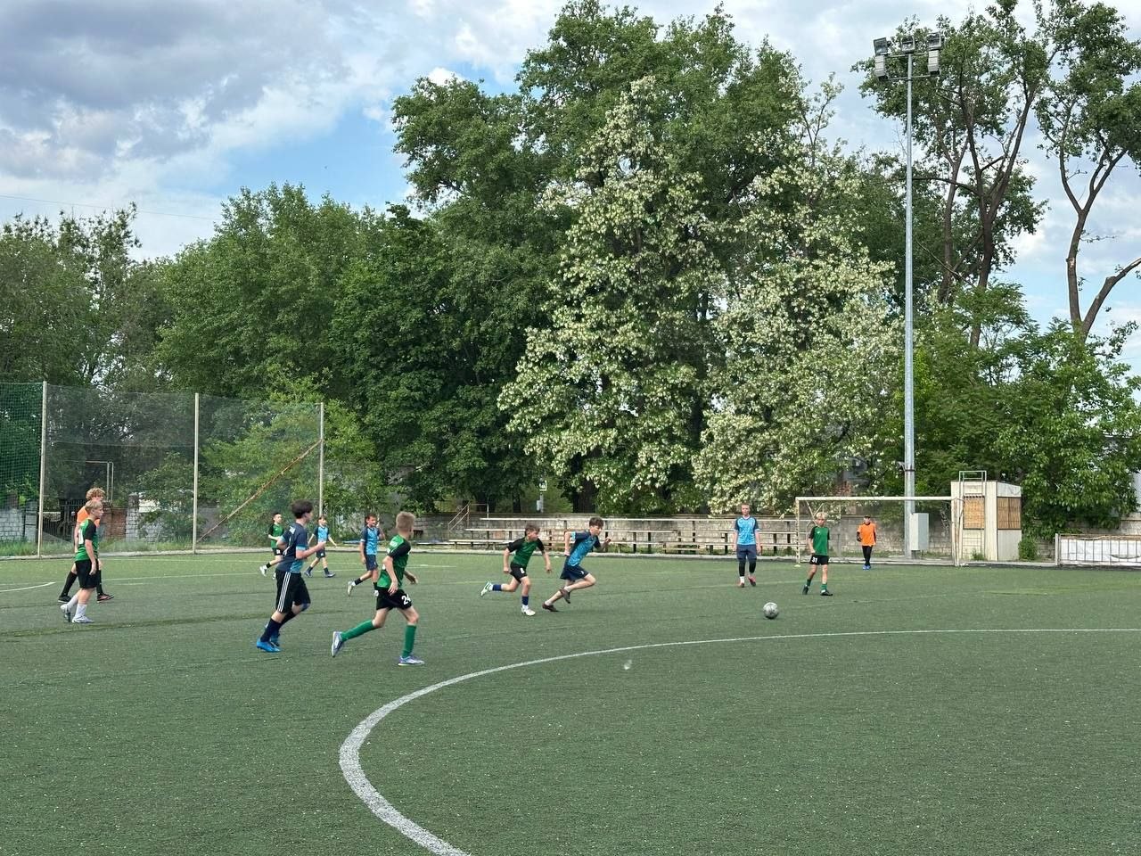 Кам'янська ДЮФШ "Надія" впевнено крокує до медалей чемпіонату області