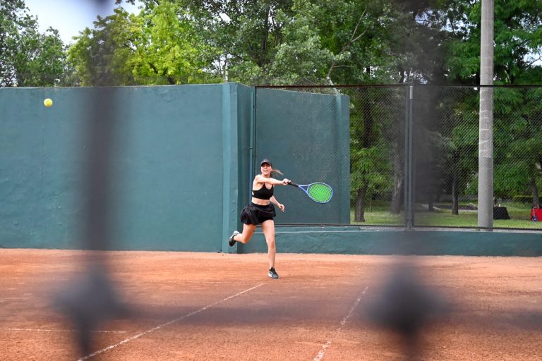 У Кам’янському відбувся командний тенісний турнір “Rock band tennis cup”