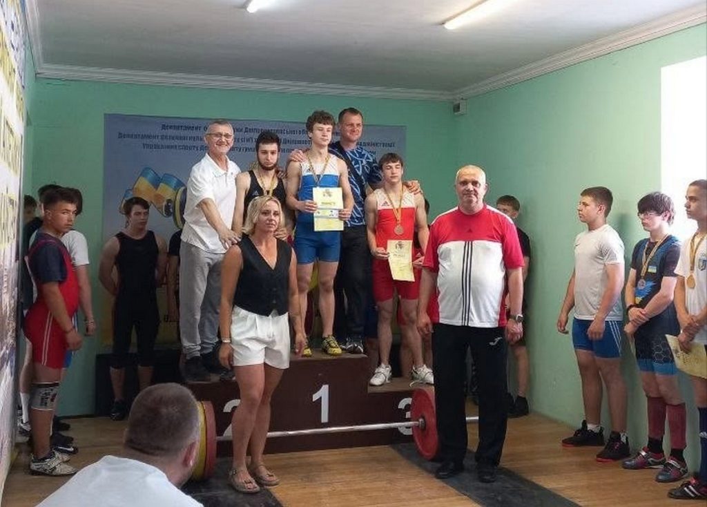 Важкоатлети Кам’янського – переможці чемпіонату області