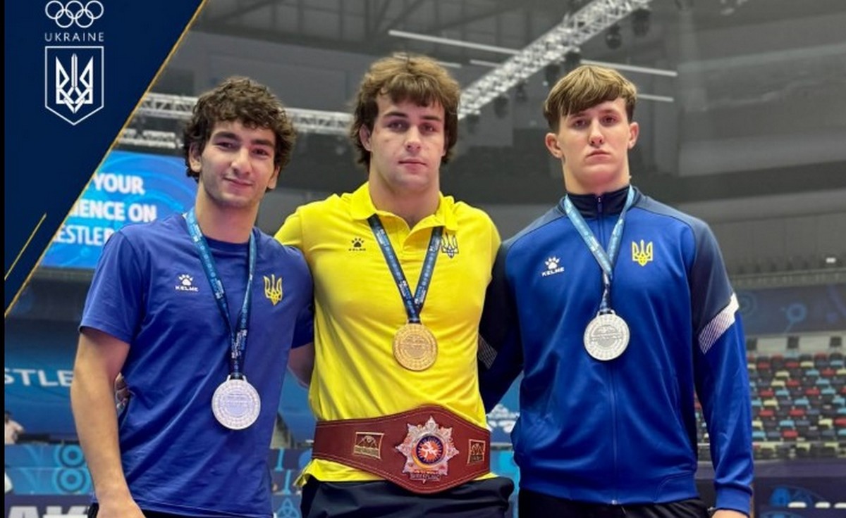 Украинские греко-римляне завоевали три медали на чемпионате мира U17