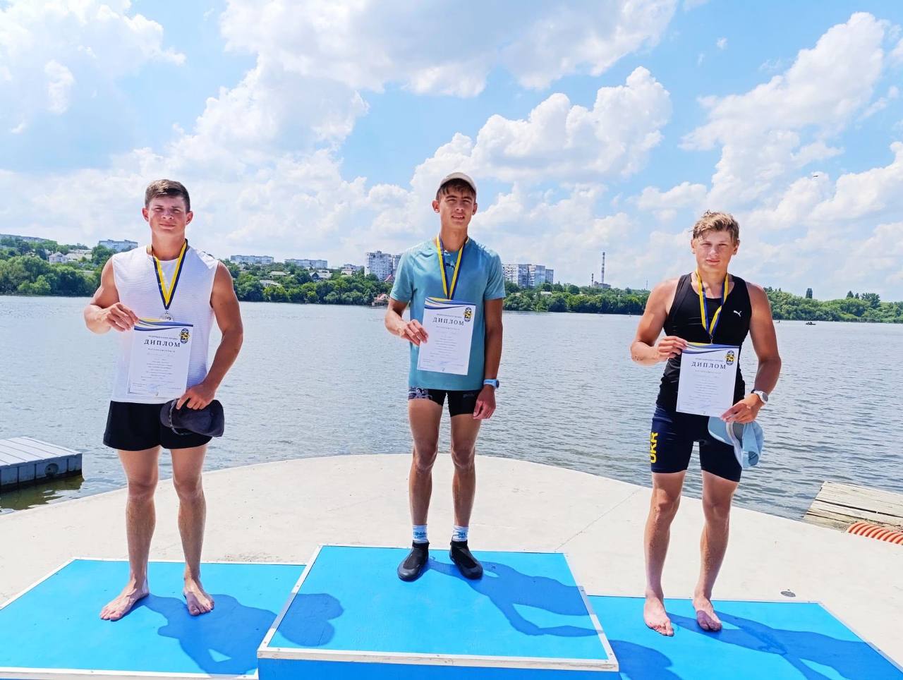 Веслувальники Кам’янського вибороли три «золота» на чемпіонаті України