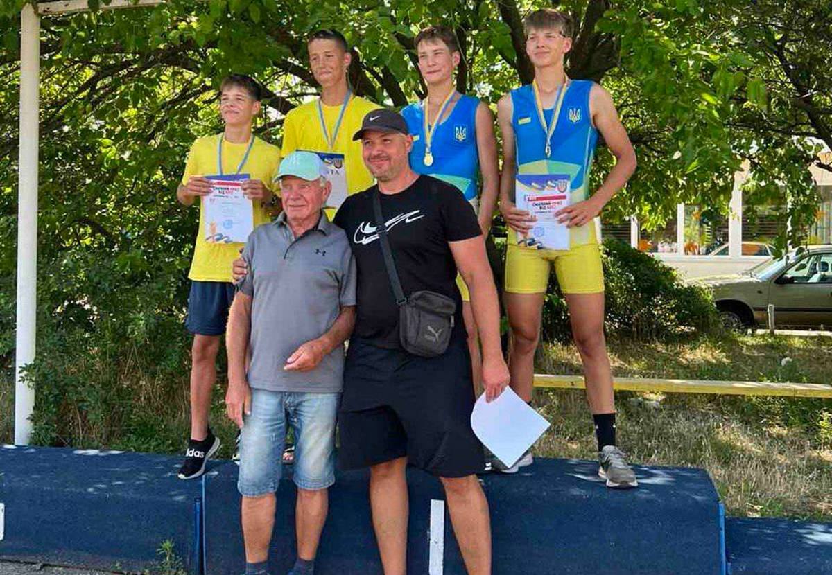 Гребцы Каменского завоевали ряд наград на чемпионате области