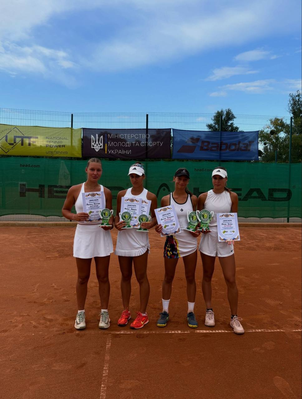Тенісистки Кам’янського здобули нагороди чемпіонату України