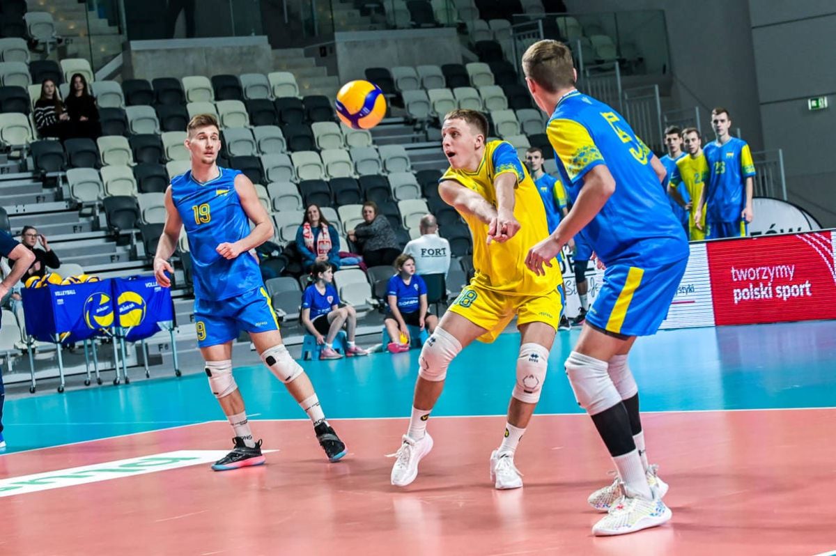 Сборная Украины по волейболу сохранила 11-е место в мировом рейтинге FIVB