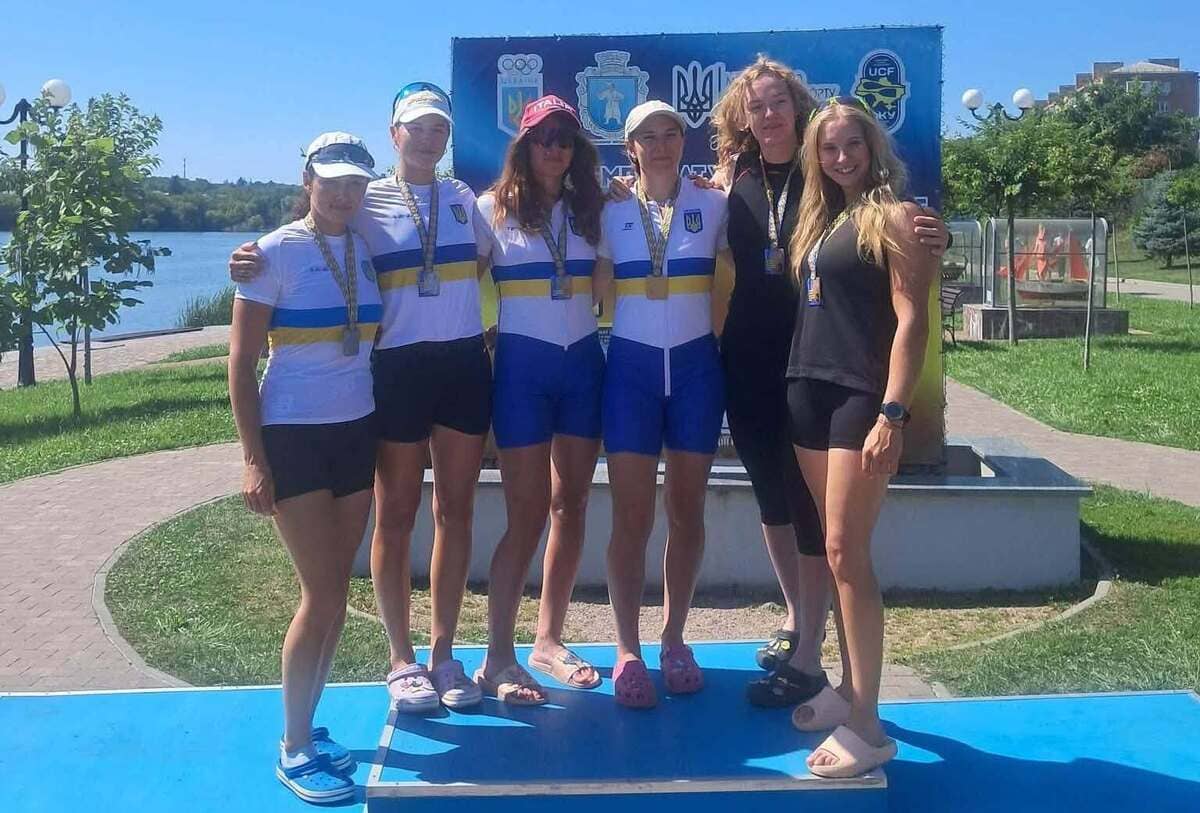 Днепровские гребцы завоевали ряд наград на чемпионатах Украины