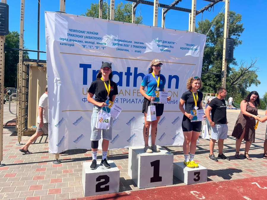 Кам’янські триатлети здобули низку медалей на чемпіонатах України та області