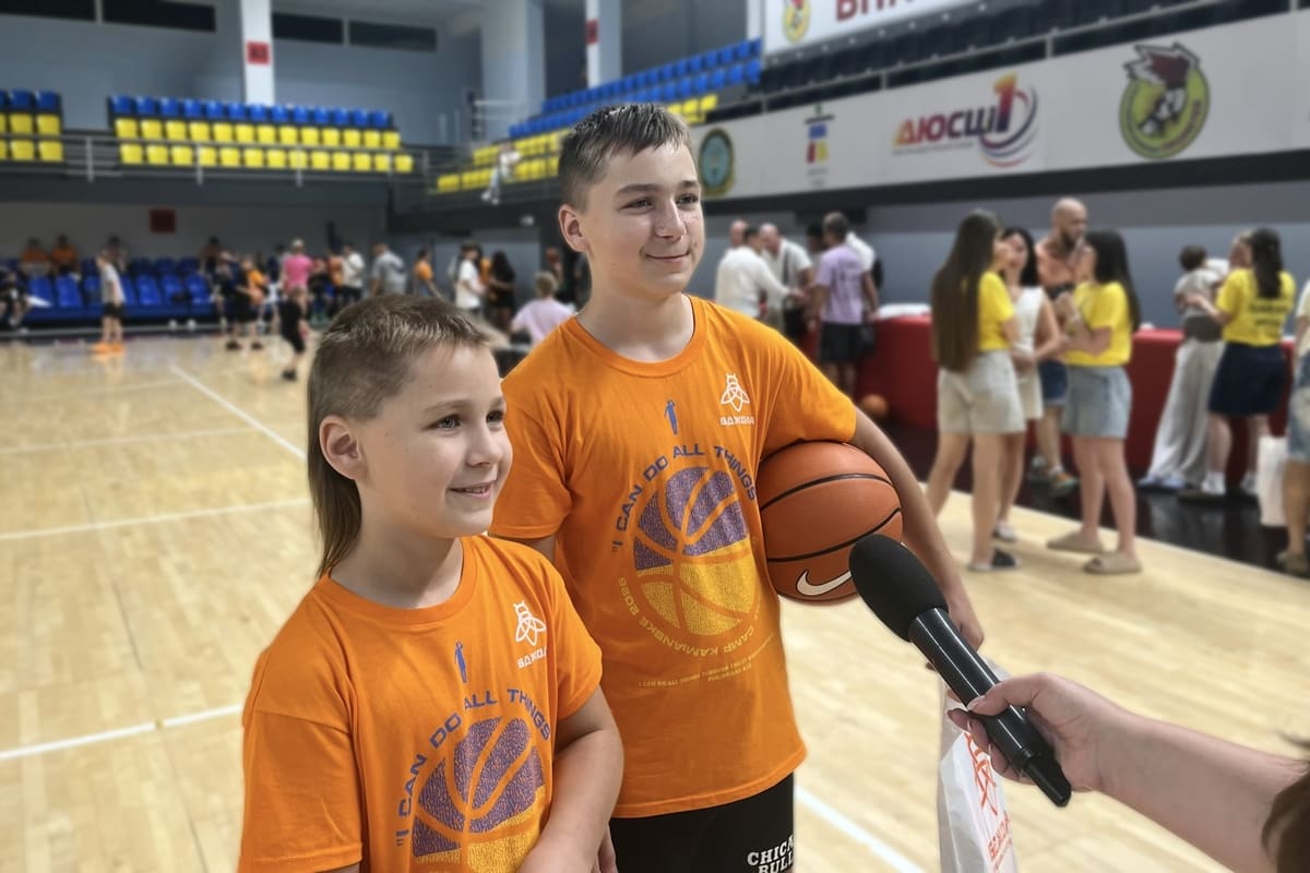 "I can do all things": у Кам'янському стартувала друга зміна літнього баскетбольного табору "I can do all things": у Кам'янському стартувала друга зміна літнього баскетбольного табору