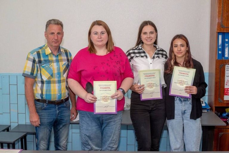 Спортсмени кам’янської ДЮСШ №1 здобули чотири медалі на турнірі з шашок-64 до Дня Незалежності України