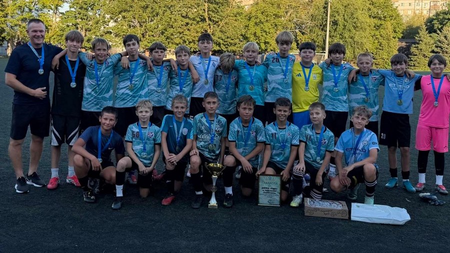 Кам'янська "Надія" оформила золотий хет-трик на турнірі Dnipro Summer Cup