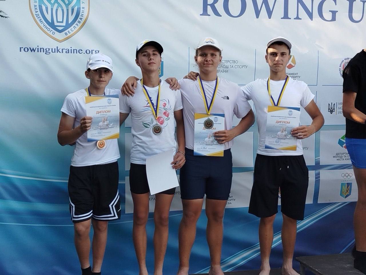 Кам’янські веслувальники здобули медалі чемпіонату України