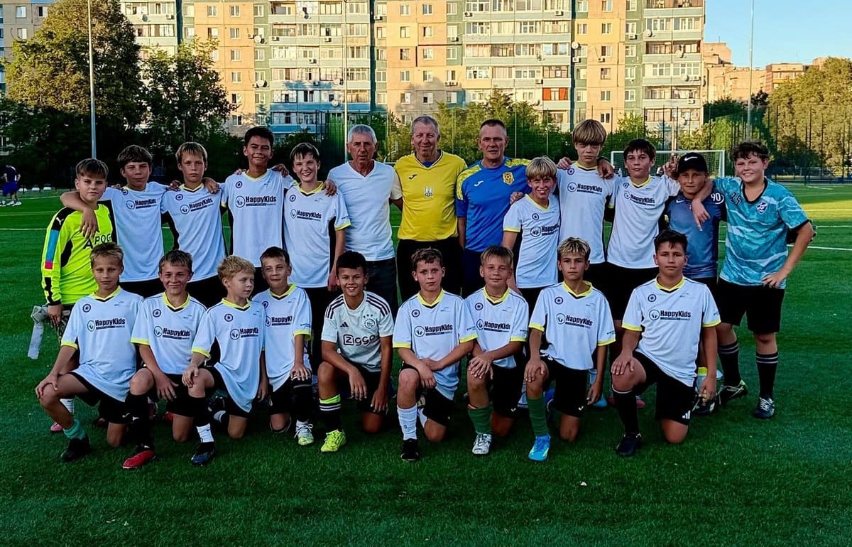 Кам’янська ДЮФШ “Надія” вийшла до плей-оф Кубку голови ДніпроОДА з першого місця