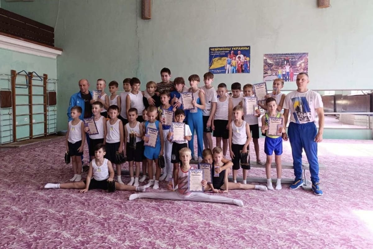 У Кам’янському відбувся відкритий чемпіонат ДЮСШ №4 зі спортивної гімнастики