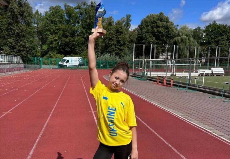 Легкоатлетка из Днепропетровщины Анна Олефир стала призеркой всеукраинских соревнований