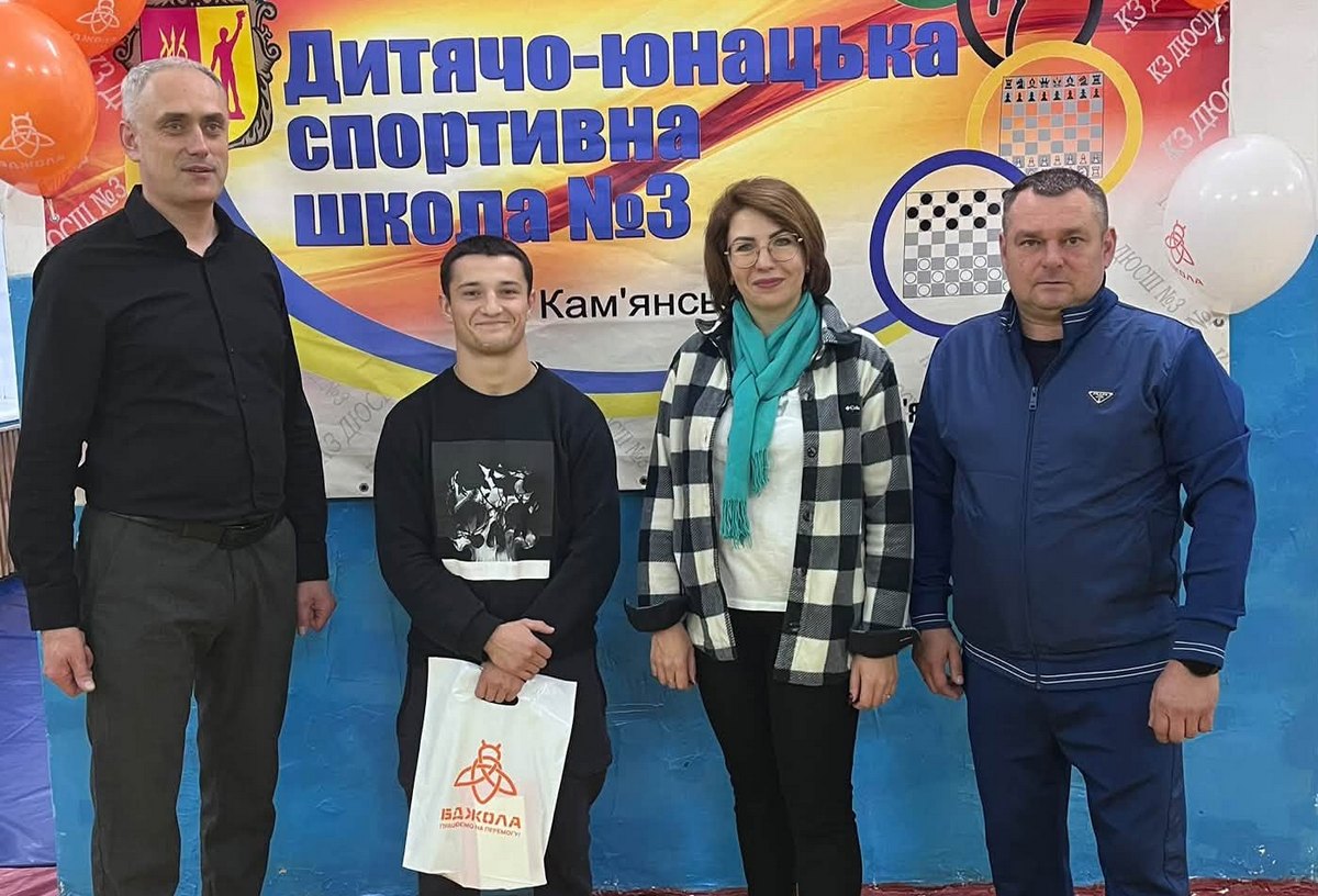Борец из Каменского Иван Стефанский выступил на чемпионате мира в США
