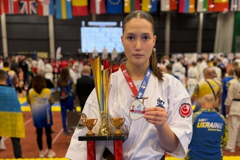 Каратистка из Днепра Владислава Сливченко завоевала «бронзу» чемпионата Европы