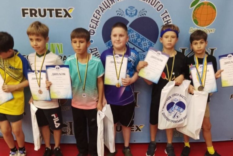 Вихованці кам’янської ДЮСШ №1 здобули медалі чемпіонату Дніпропетровщини з настільного тенісу
