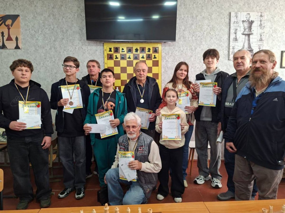 В Каменском состоялся шахматный турнир памяти Сергея Титова